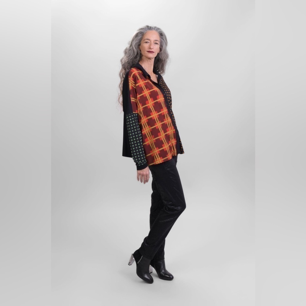 Alembika Multi Check Long Sleeve Button Up Blouse Sz Small NWOT - Picture 7 of 16
